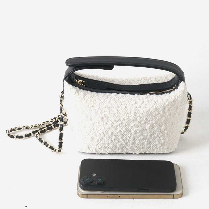 Deri Klasik Mini Hobos Çanta K - Leather Classic Strap incelemesi ve fiyatı